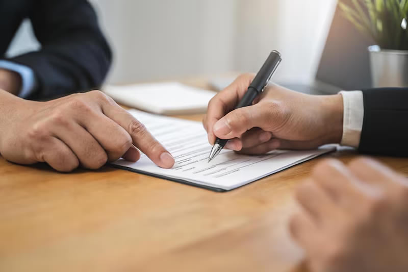 Incumplimiento de contrato: no siempre se trata de quién falló, sino de quién puede probarlo